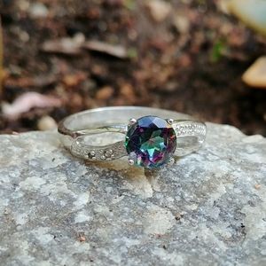 10K White Gold Mystic Topaz and Diamond Ring - 7.5
